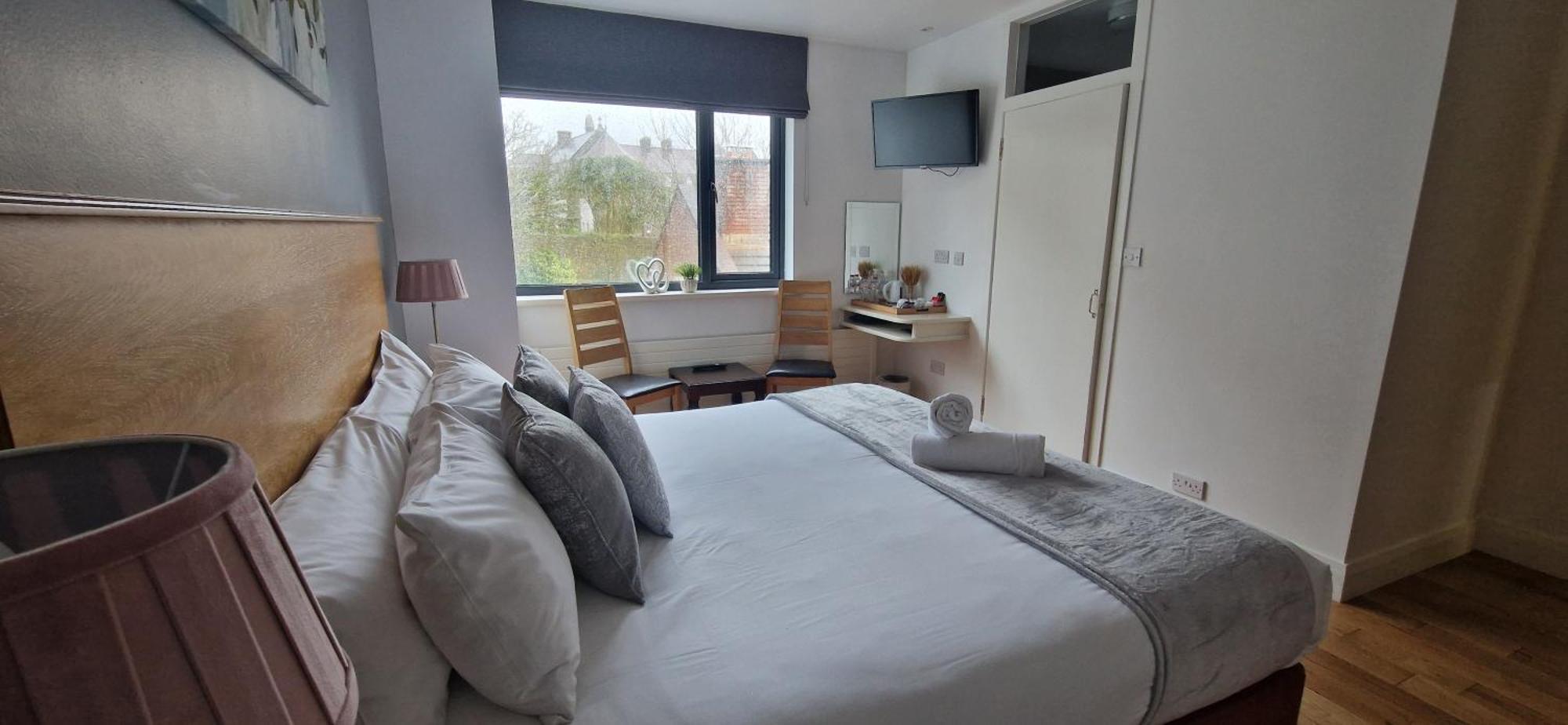 Hotel The Cloisters Dingle Habitación foto